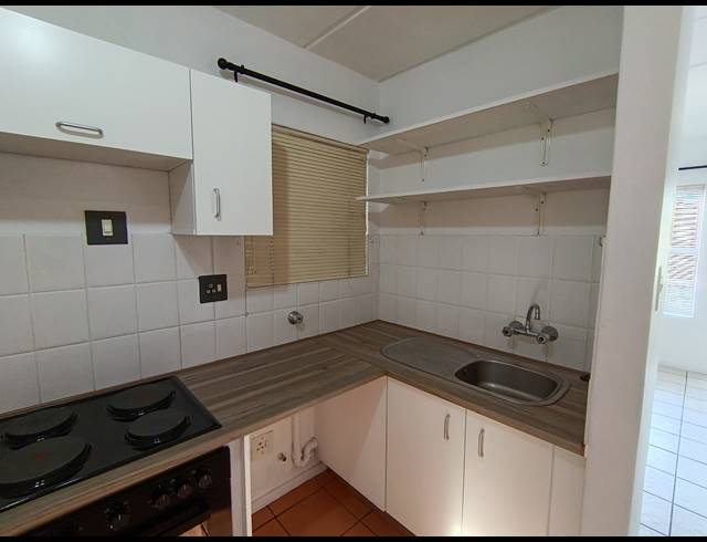1 BEDROOM APARTMENT RENTED IN WEST BEACH